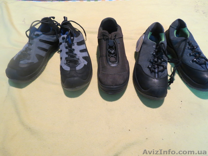 Рабочая обувь на ВЕС. Б. У. Крем сорт. Микс 35 кг. Цена 8 евро/кг.  - <ro>Изображение</ro><ru>Изображение</ru> #1, <ru>Объявление</ru> #863849