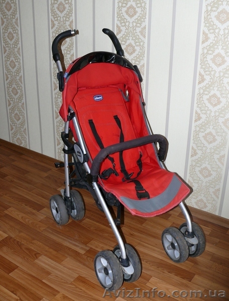 Продам коляску – трость Chicco в хорошем состоянии - <ro>Изображение</ro><ru>Изображение</ru> #1, <ru>Объявление</ru> #937046