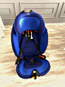 Автокресло детское Chicco Gro-Up 123 (Blue Sky)