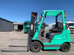 Вилочний автонавантажувач Mitsubishi,  2020 року,  з пічкою. Модель: FGE15T