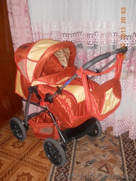 Продам детскую коляску-трансформер б/у - <ro>Изображение</ro><ru>Изображение</ru> #1, <ru>Объявление</ru> #399742