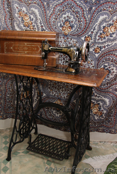 Зингер  швейная  машинка - <ro>Изображение</ro><ru>Изображение</ru> #1, <ru>Объявление</ru> #469308