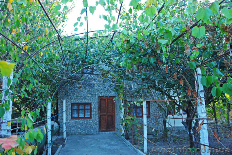 Дача 65 м² пгт. Орджоникидзе 4 сот. Крымский п-в Феодосия - <ro>Изображение</ro><ru>Изображение</ru> #2, <ru>Объявление</ru> #841619