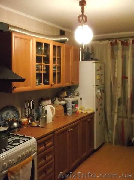 Продам 3-х кімнатну квартиру Південно-Захід - <ro>Изображение</ro><ru>Изображение</ru> #1, <ru>Объявление</ru> #858629