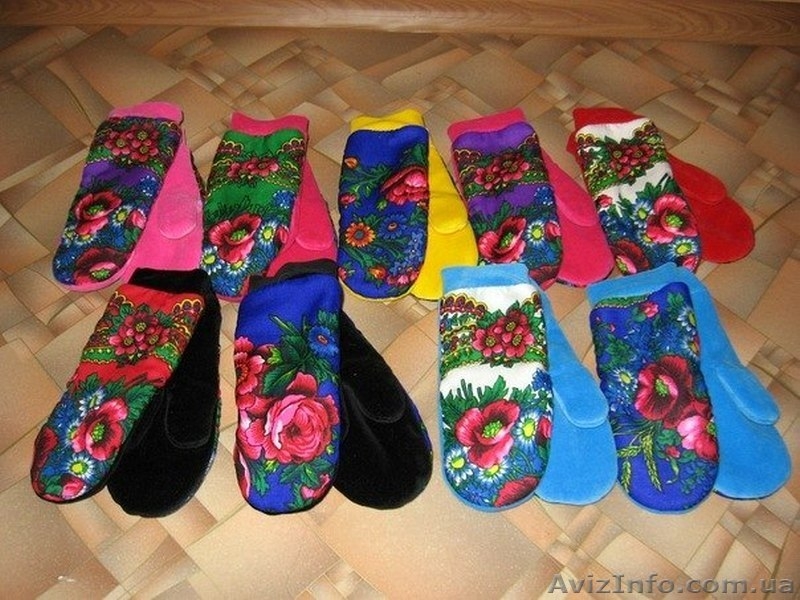 Варежки из велюра с платком в стиле Лурдес, Матрешка - <ro>Изображение</ro><ru>Изображение</ru> #1, <ru>Объявление</ru> #913327