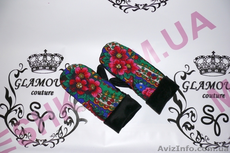 Варежки из велюра с платком в стиле Лурдес, Матрешка - <ro>Изображение</ro><ru>Изображение</ru> #2, <ru>Объявление</ru> #913327