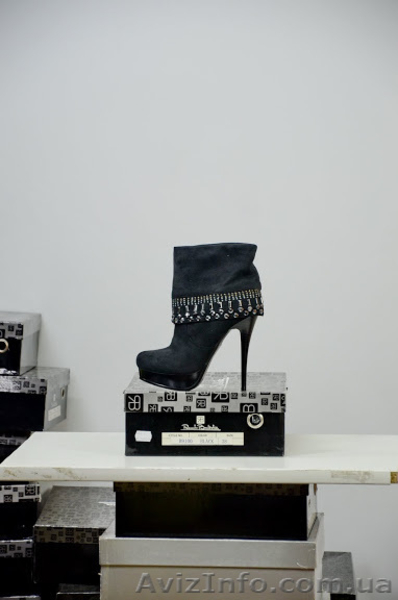 Сток обуви. Сапоги женские. Сделано в Италии. Обувь оптом. - <ro>Изображение</ro><ru>Изображение</ru> #5, <ru>Объявление</ru> #948955