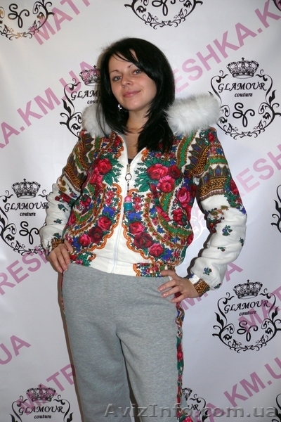 Костюм из платка двухсторонний с мехом песца на капюшоне в стиле Лурдес - <ro>Изображение</ro><ru>Изображение</ru> #4, <ru>Объявление</ru> #913682