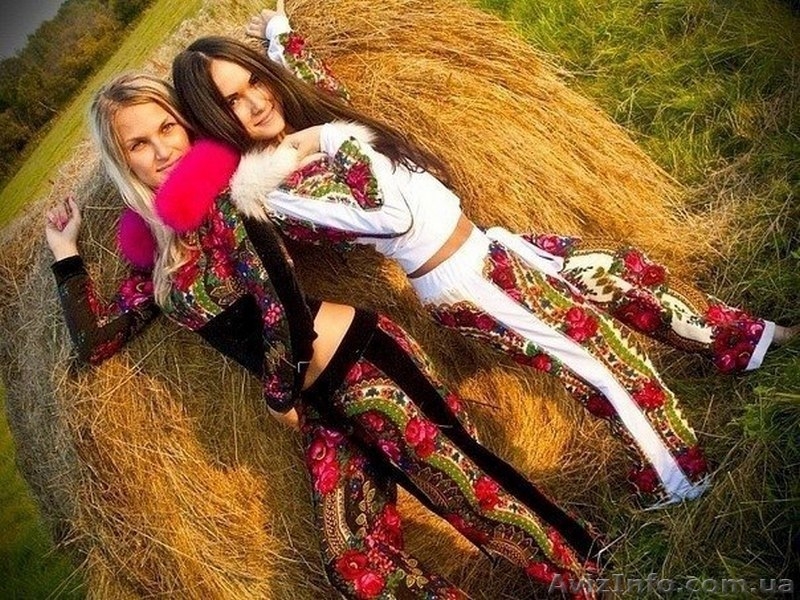 Костюм платочно-велюровый с натуральным мехом песца в стиле Лурдес, Матрешка - <ro>Изображение</ro><ru>Изображение</ru> #4, <ru>Объявление</ru> #913692