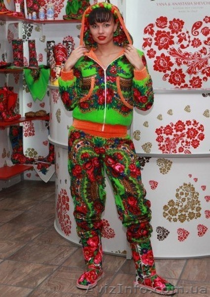 Костюм из велюра двухсторонний в стиле Лурдес, Матрешка, Лав Кутюр - <ro>Изображение</ro><ru>Изображение</ru> #1, <ru>Объявление</ru> #1102758