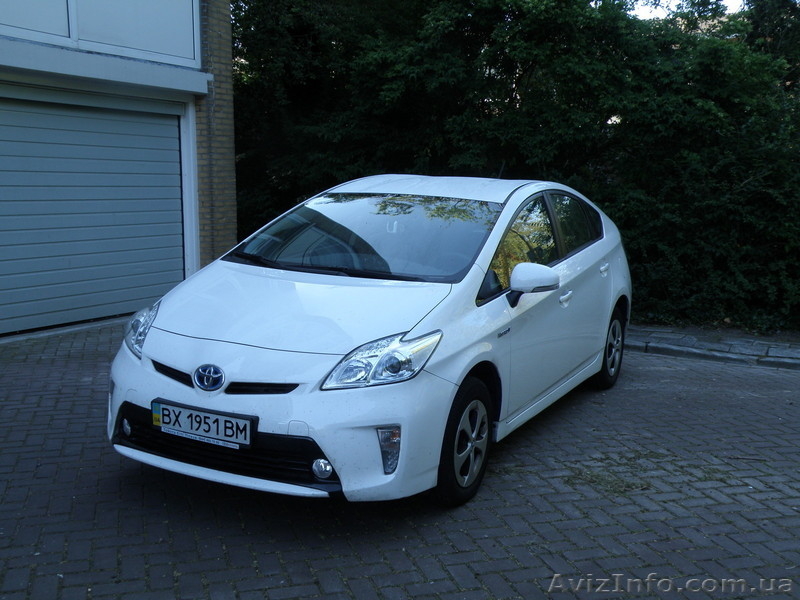 Самый экономичный автомобиль - TOYOTA Prius 2012 (3-е поколение) - <ro>Изображение</ro><ru>Изображение</ru> #1, <ru>Объявление</ru> #1570588