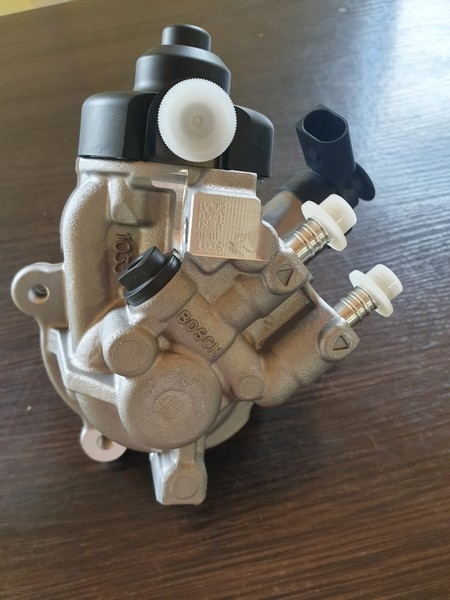 Форсунки+топливный насос на Volkswagen Golf VI 2.0 tdi 2012 г. Новые! - <ro>Изображение</ro><ru>Изображение</ru> #5, <ru>Объявление</ru> #1653284