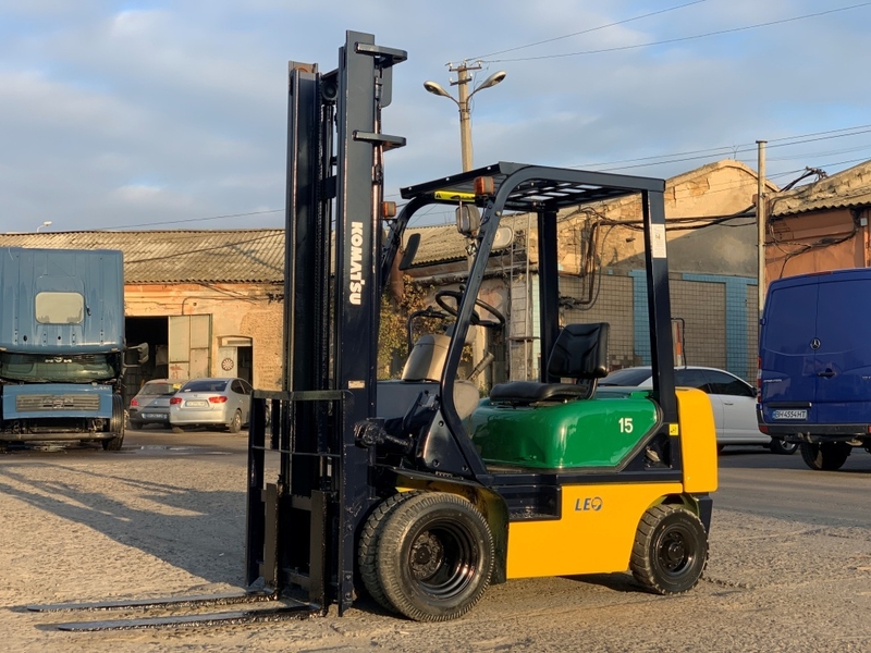 Вилочный автопогрузчик/автонавантажувач Komatsu на спарке - <ro>Изображение</ro><ru>Изображение</ru> #7, <ru>Объявление</ru> #1697979